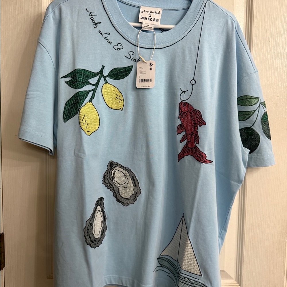 Free People Denim & Bone embroidered oversized tee NWT 🍋 🐟 🦪 - Picture 3 of 4
